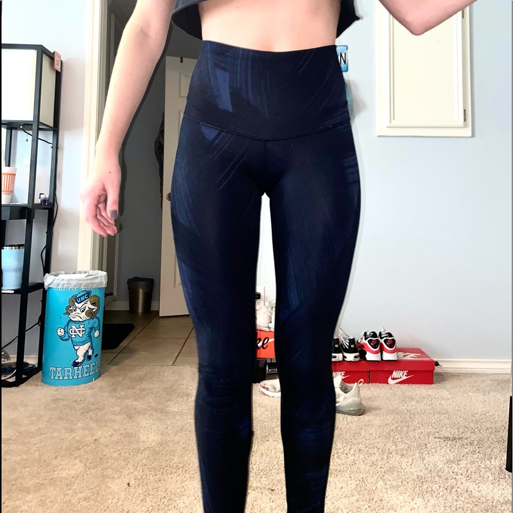 Lulu Lemon Blue Leggings